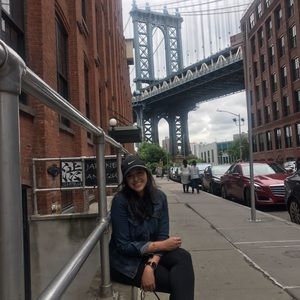 Meet your Posher, Yara